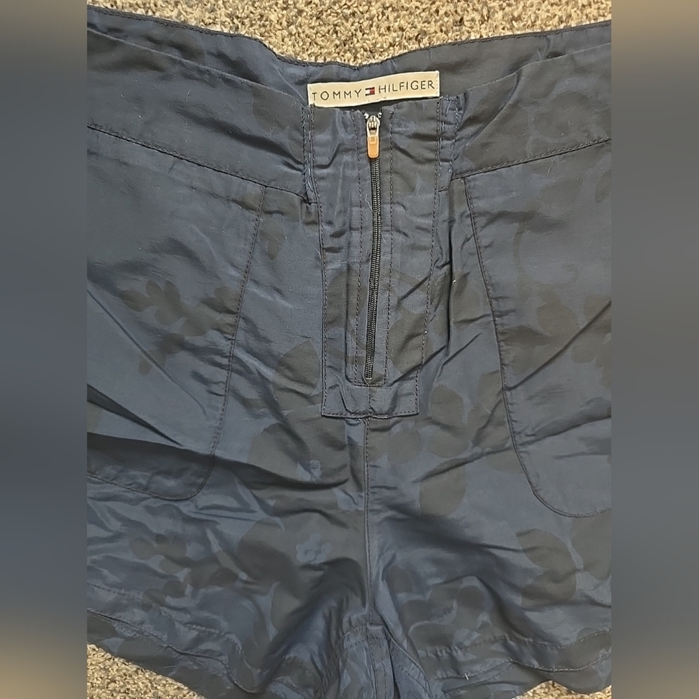 VTG Tommy Hilfiger Board Athletic Womens Shorts Navy W Black Floral Womens 14 - Picture 16 of 16
